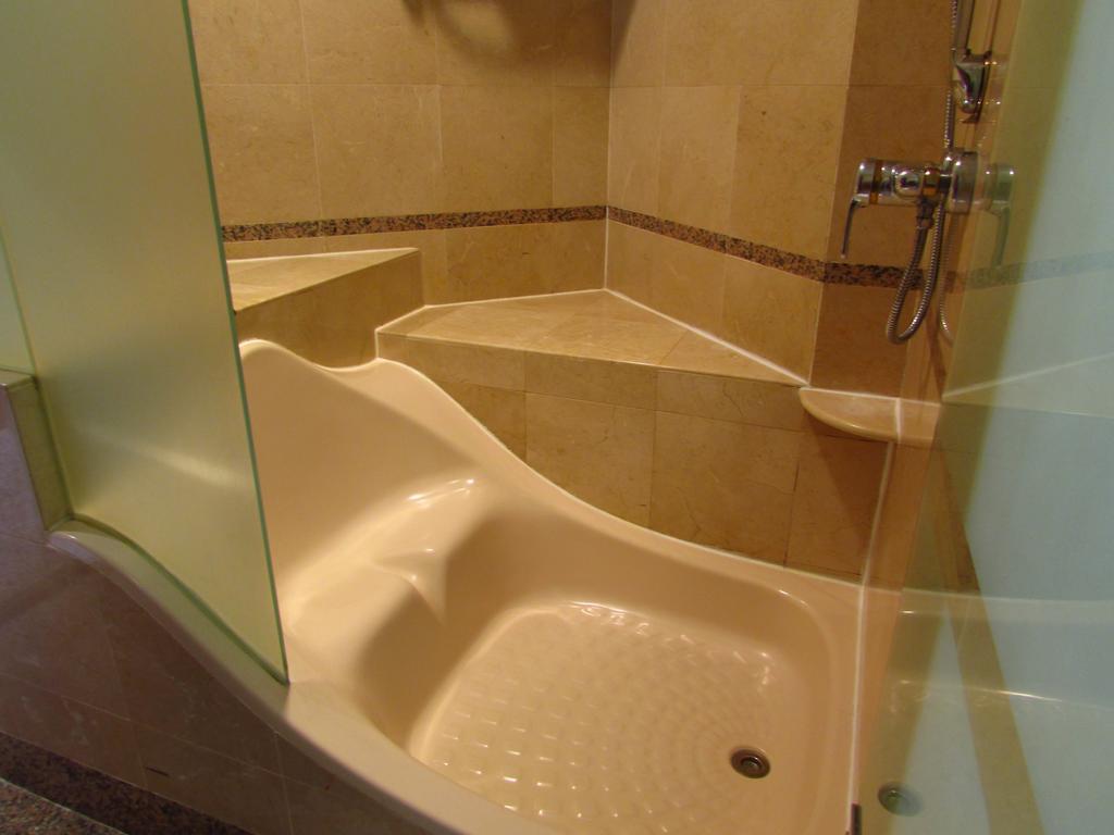 Alocassia Serviced Apartments Σιγκαπούρη Δωμάτιο φωτογραφία